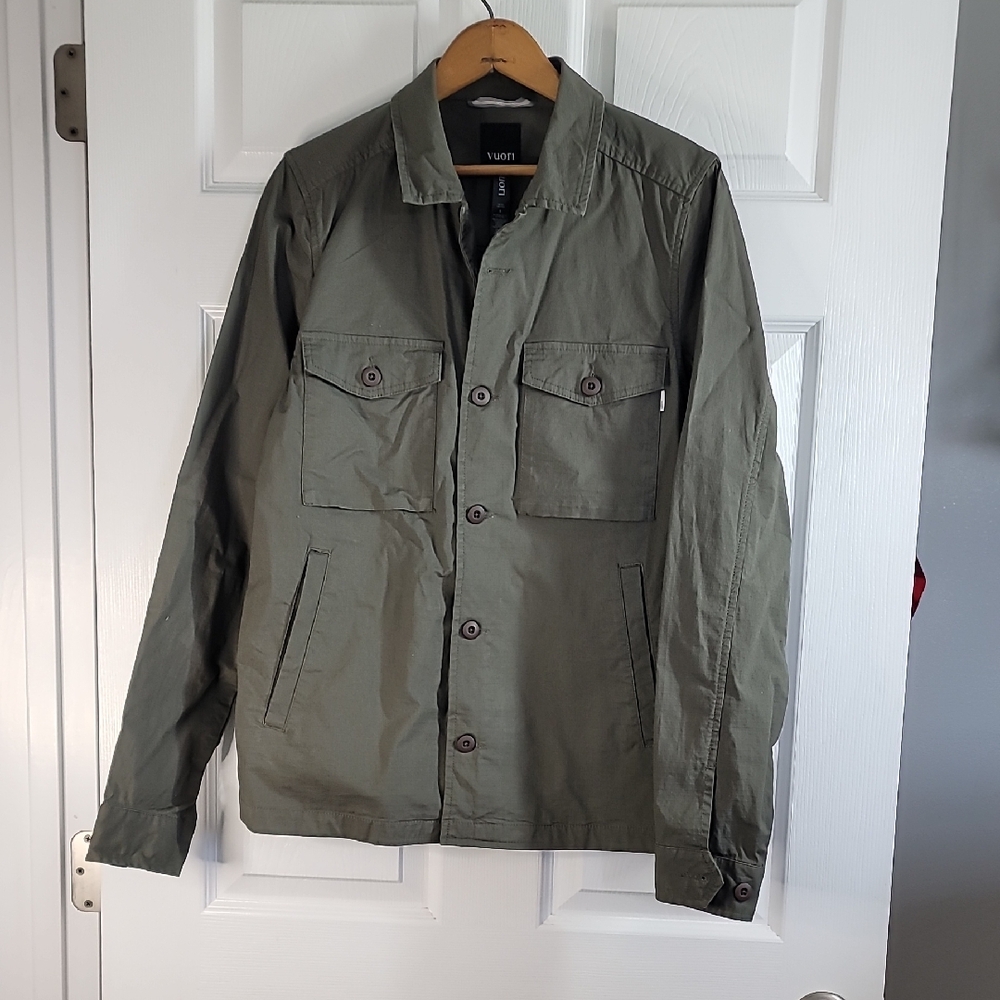 Vuori Men's Olive Utility Button-Down Shirt Jacket